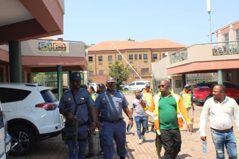 The deputy minister of higher education and Johannesburg authorities launched a campaign exposing unregistered colleges, highlighting student risks, and calling for stricter enforcement across Randburg.