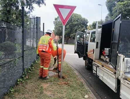 JRA has carried out a round of road maintenance across Region B, fixing potholes and replacing missing or damaged road signs at several locations.
