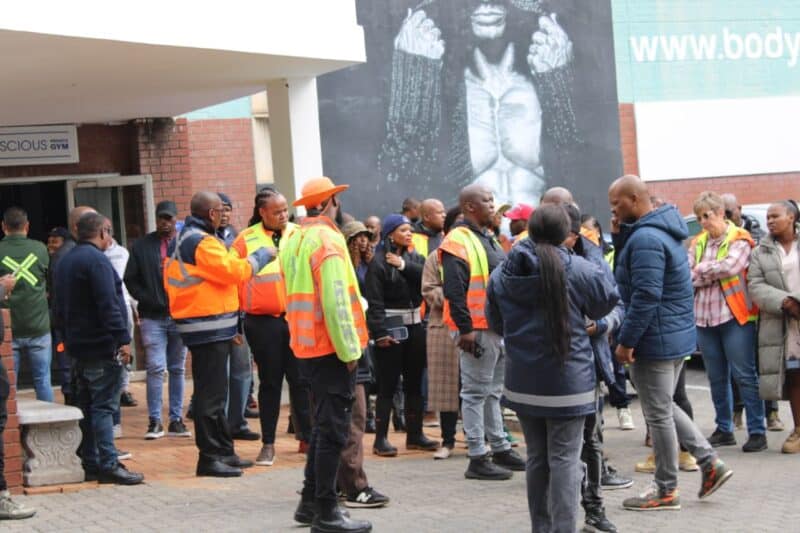 City officials moved in to shut down the Body Conscious Gym in Randburg this week after the operator failed to respond to warnings and continued reconnecting illegal utility services.
