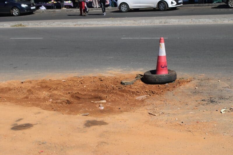 Johannesburg Water has confirmed that the long-running water leak at the intersection of Bram Fischer Drive and Jan Smuts Avenue in the Randburg CBD has been permanently repaired.