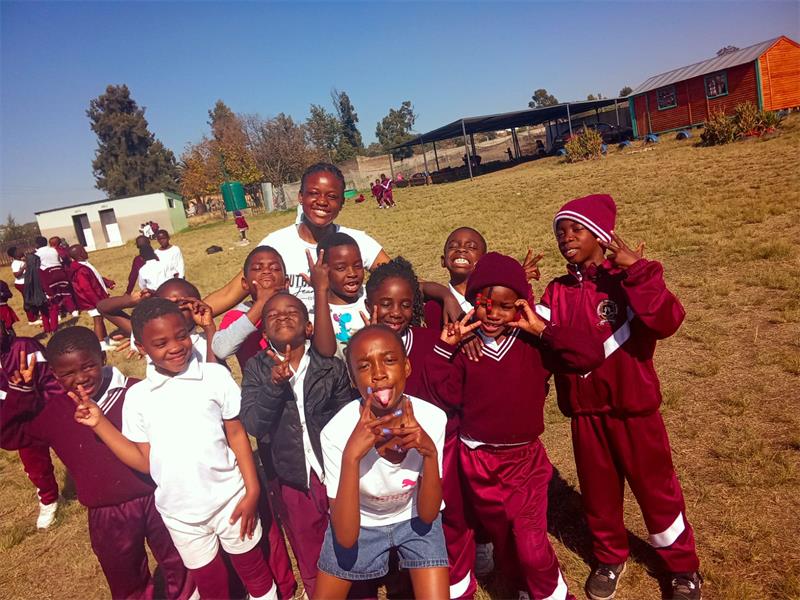 Pageant participants from AfterSkoolIsLit visited Stephenson Primary School to donate trees and empower learners with environmental sustainability knowledge.