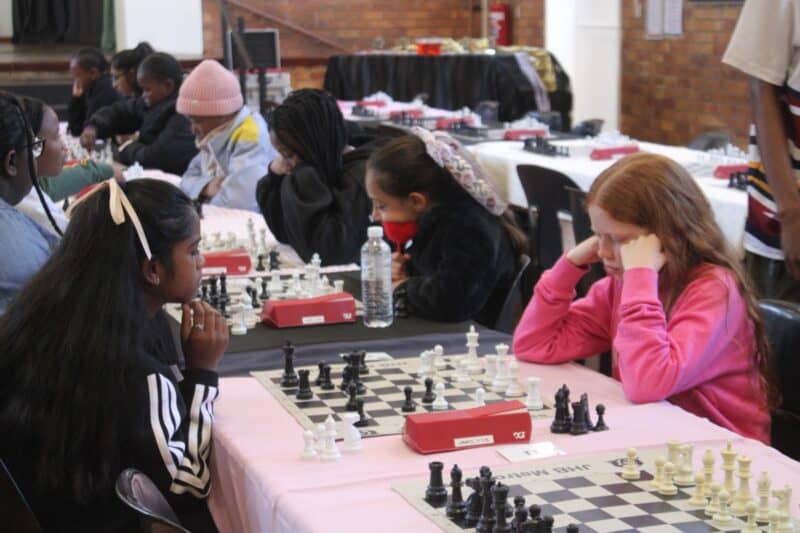 The Johannesburg Metro Chess and Blairgowrie Primary School hosted a successful chess tournament, bringing together young and old women for a day over the boards.