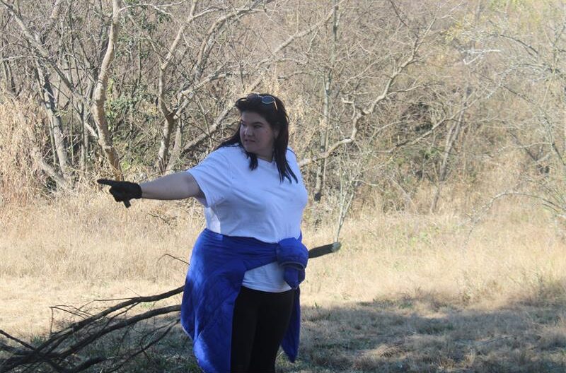 To celebrate Mandela Day, Ward 102 councillor Emi Koekemoer invited residents for a much-needed clean-up inside the Ferndale Bird Sanctuary