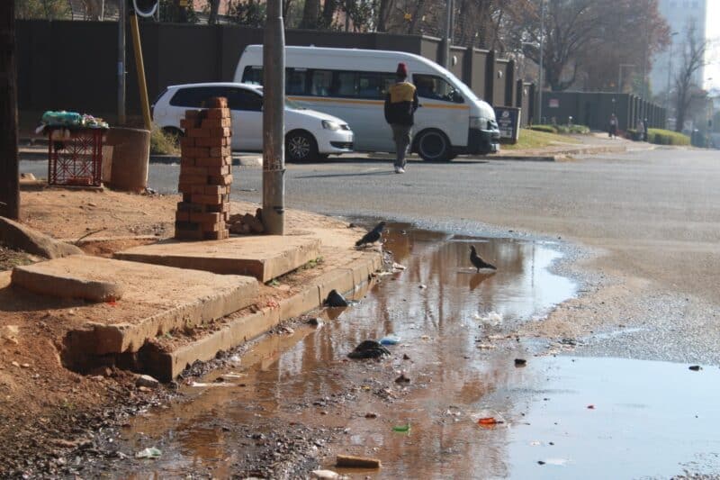 While the leak on Pretoria Avenue in Ferndale is wasting water, Johannesburg Water assures residents that it has not affected water supply in the area.