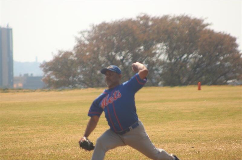 The Randburg Mets have found their form at just the right time, beating Red Kempton Red Sox 17–6 on Sunday, ahead of this weekend's cup knockout stage.