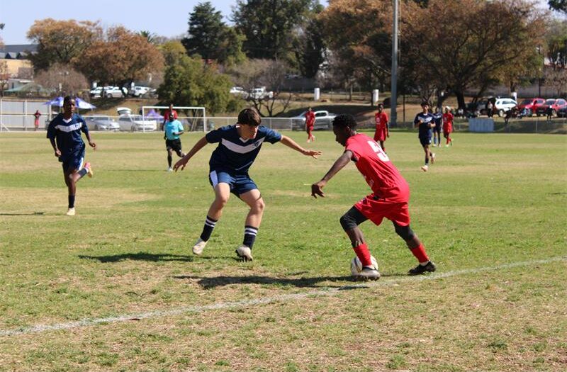 Despite losing two players to red cards, Old Parks secured a convincing three goal victory against ETS during a thrilling youth league football match Sunday.