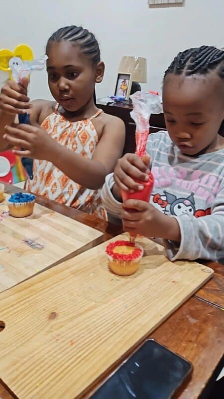 Two young bakers are bringing their creative character cupcakes and candy surprises to a local Randburg market this September.