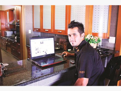 Justin Fernandes managing their Facebook page after a video of Jugomaro Predator Park went viral.