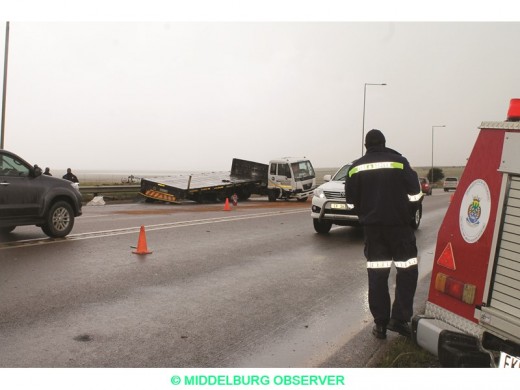 Nie een van die twee trokke in Donderdag se botsing op die N4 is ernstig beskadig nie, maar die ervaring was vir beide bestuurders erg traumaties.
