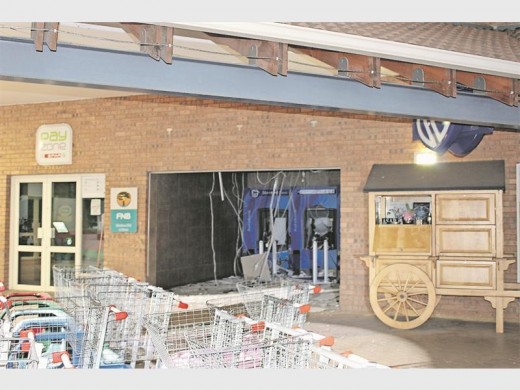 Die kitsbank wat in die Midwater sentrum opgeblaas is.