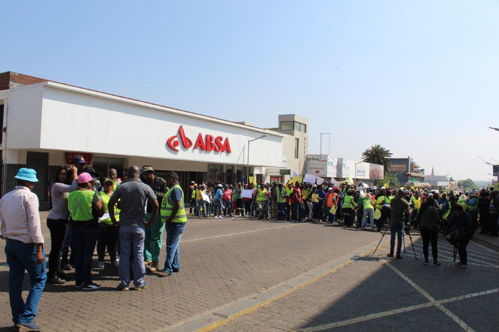Protest outside ABSA Bank, Middelburg.