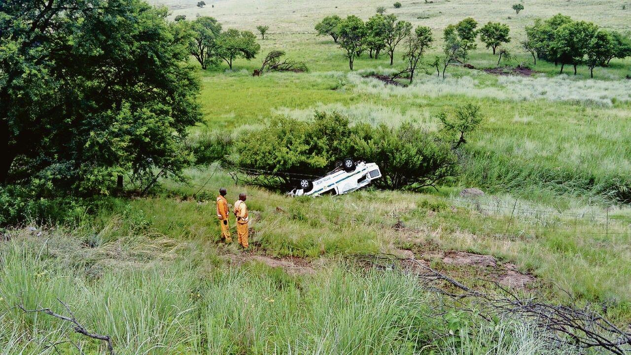 Middelburg Observer - SAPS Van olifants bridge