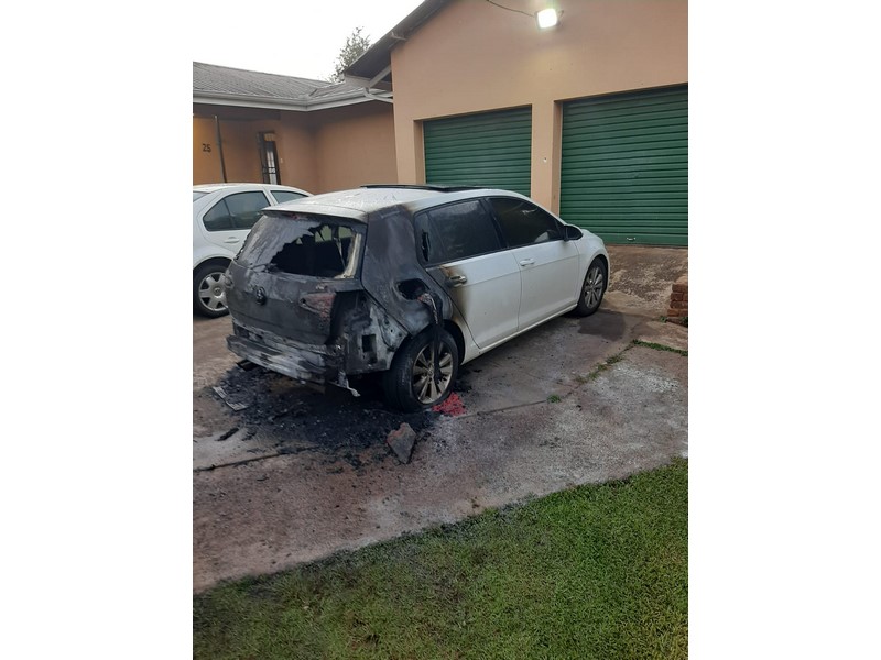 Threats to kill, man sets car on fire | Middelburg Observer