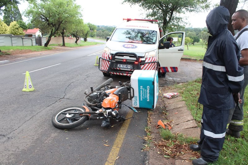 Motorfiets Ryer Motorfietsryer beseer in ongeluk op draai | Middelburg Observer