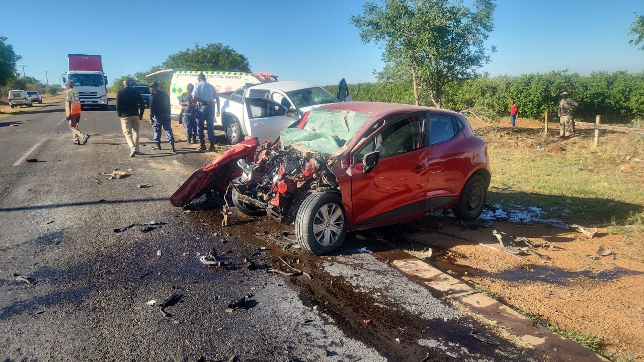 Driver loses life in morning R574 collision | Middelburg Observer