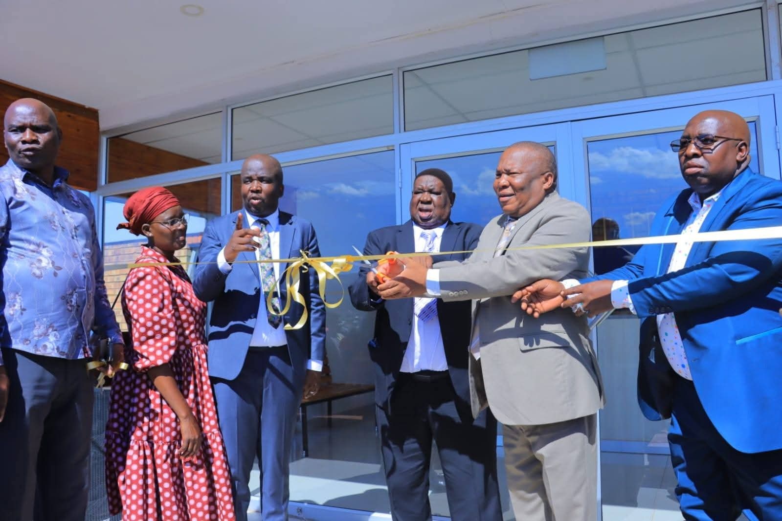 Manoke Ga-Manoke gets new traditional office | Middelburg Observer