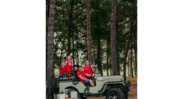 Die Botha gesin van Middelburg afgeneem in die dennebos.