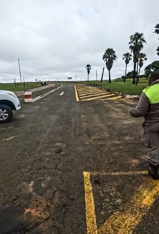 N11, KRANSPOORT PASS, LOSKOP, MIDDELBURG, ACID SPILL, ROAD CLOSED, MIDDELBURG OBSERVER