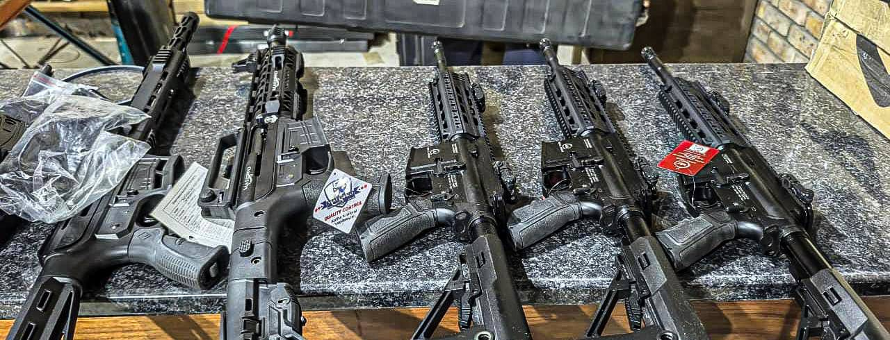 GUN DEALERS SEIZURE OF FIREARMS VIDEO