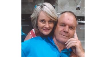 Judy-may en Frikkie, (Kappie), Kapp, middelburg, ’n Boot het tydens die jaarlikse, Mynmanne Hengelkompetisie by, Sordwana Baai, oor die bekende Middelburgse rugbyspeler, Frikkie (Kappie) Kapp, gery.