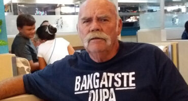 Die begrafnisdiens van bekende oud polisieman, Adjudant Blackie Swart (76), vind Woensdag plaas.