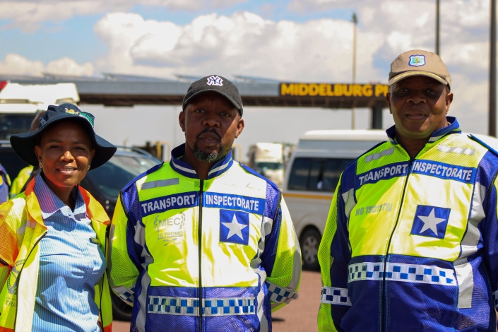 n4 middelburg toll plaza, traffic, easter, trac, Executive Director STLM Community Service, Dr Elizabeth Shabalala, MEC Public Works, Roads and Transport, Mr Thulasizwe Thomo, and Acting Chief Director of Public Works, Roads and Transport, Mr Mojalefa Tsotetsi,