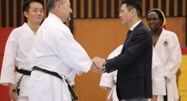 Josef van Eeden het deelgeneem aan die IJKA Continental Cup wat by die Yokohama Budokan aangebied is en ’n derde plek behaal met veterane kata.