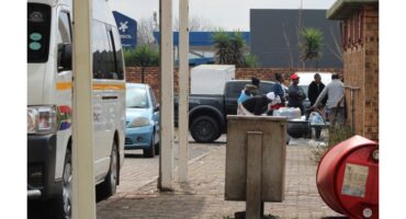 taxi rank, foreign nationals, middelburg, zambabwe, mpumalanga, consulate, march to march, protest, 30 june, shelter, aid, stranded, taxi association