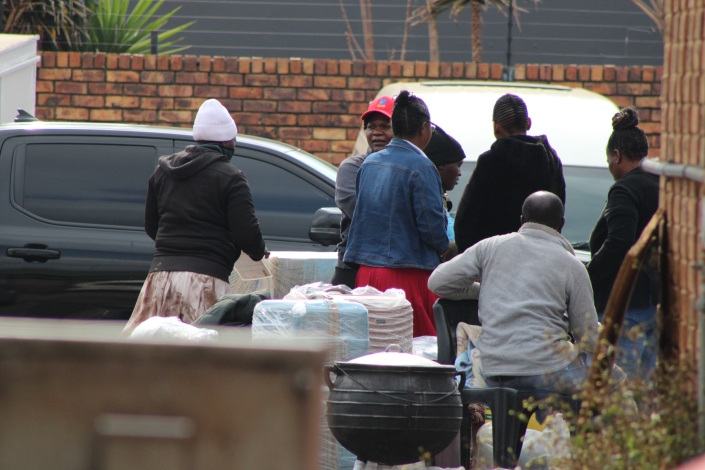taxi rank, foreign nationals, middelburg, zambabwe, mpumalanga, consulate, march to march, protest, 30 june, shelter, aid, stranded, taxi association