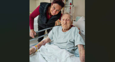 oupa hennie, middelburg. life midmed hospital, surgery, 100, dr zelda henning, roossenekal, farmer, feuture, human iunterest, mpumalanga, hennie