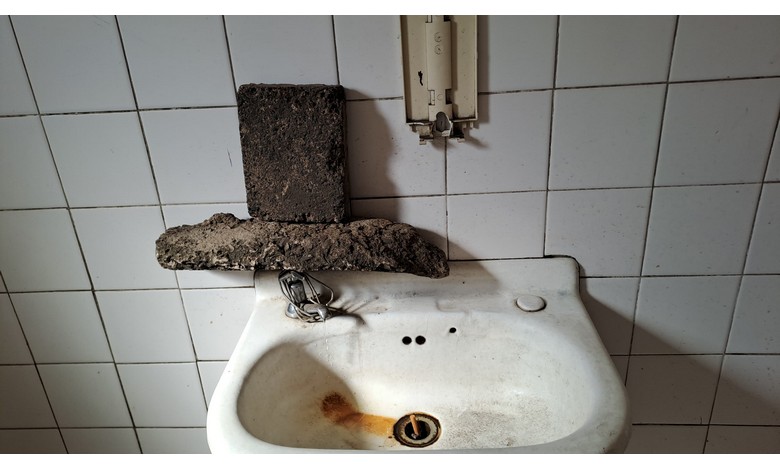 A dirty basin. 