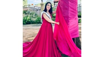 Nicolien Vorster is die prinses van pienk vir Pauline, Pink Trees for Pauline se pienkmateriaal is tot 31 Oktober in Middelburg beskikbaar om kankerbewustheid te bevorder en fondse in te samel vir mense wat deur kanker geraak word.