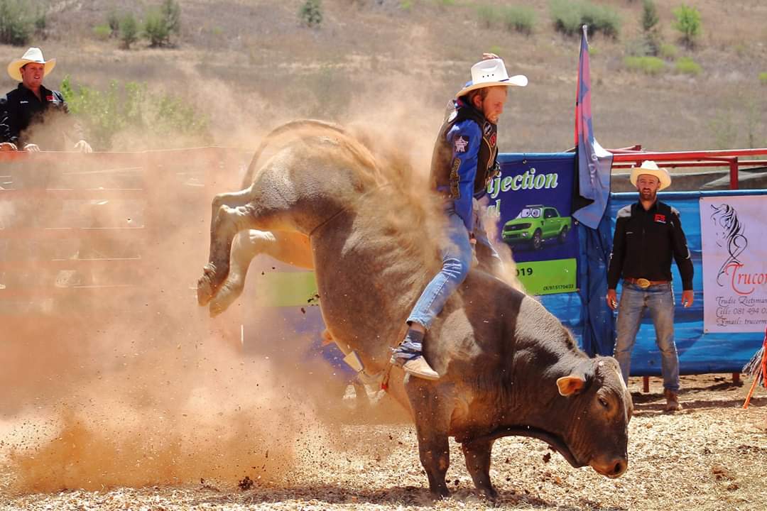 Rodeo by Ermelo Landboufees beloof om ’n hoogtepunt te wees ...