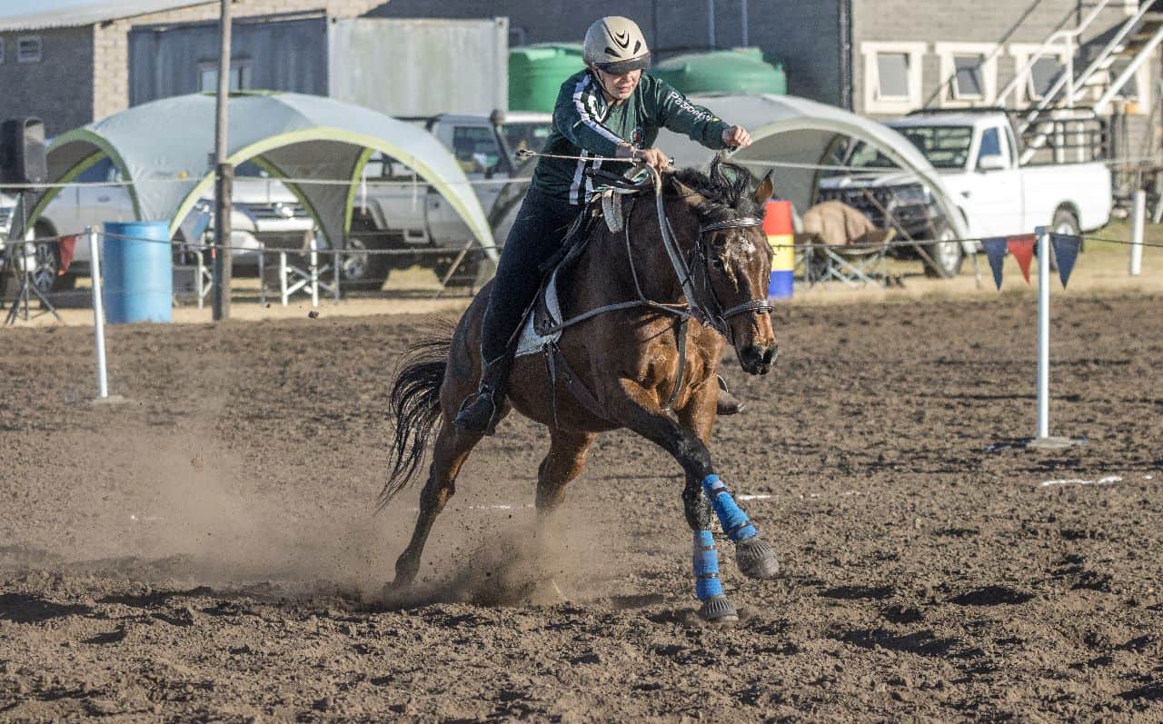 Huber van Hoërskool Ermelo tydens haar indrukwekkende rit by die SAWMGA Nasionale Kampioenskap.