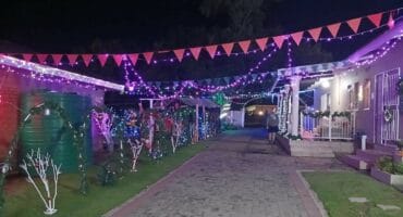 Die liggiefees se pragtige uitstalling by Ermelo, verlig met Kersliggies.