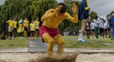 MJ Richard in aksie tydens ’n verspring-item by Ligbron Akademie vir Tegnologie se jaarlikse interhuiskompetisie.