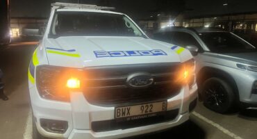 Police vehicle at Ermelo intersection following Checkers Sixty60 motorcycle collision