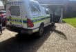 SAPD-bakkie in Jansenstraat, Ermelo, ná ’n inhegtenisname