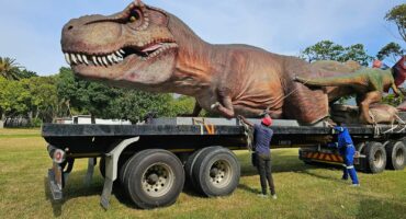 Massive animatronic T-Rex arriving at Ermelo event site