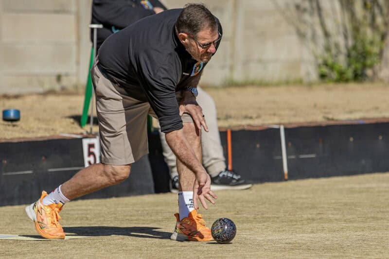 SE-TVL District Old Bill Gerrie Oosthuizen of the Monte Sole Shellhole delivers a bowl during the annual MOTH Bowls Tournament in Ermelo.