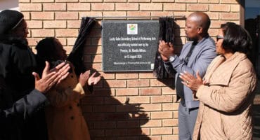 Commemorative plaque at the Lucky Dube Secondary School of Performing Arts in Ermelo