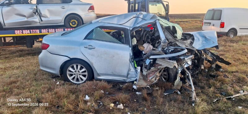 Damaged vehicle involved in the fatal collision near the Ermelo Toll Plaza.