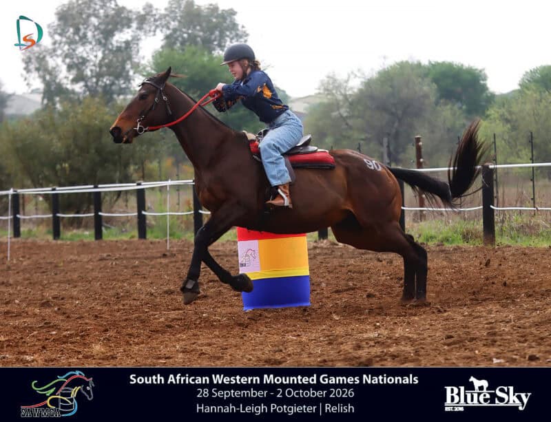 Hannah-Leigh Potgieter en haar perd, Relish, maak ’n draai tydens die nasionale Western Mounted Games-byeenkoms in Parys.