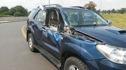 This car and tractor were involved in an accident on the Bethal bridge on 6 January. Nobody was injured.