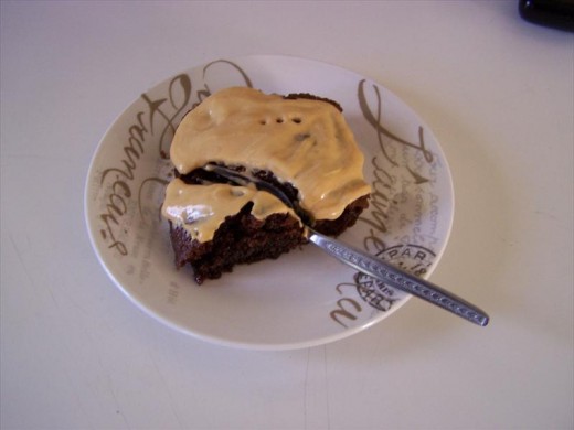 Louis en JJ Viljoen se klam sjokolade-koffiekoek.