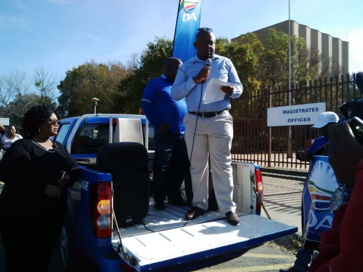 Mr Freddy Nkambule, Acting Mayor, Govan Mbeki Municipality, receives the DA's memorandum.
