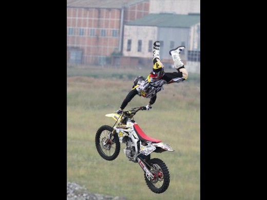 FMX-Stunt Bikes gaan vanjaar deel van die Wieleskou wees.