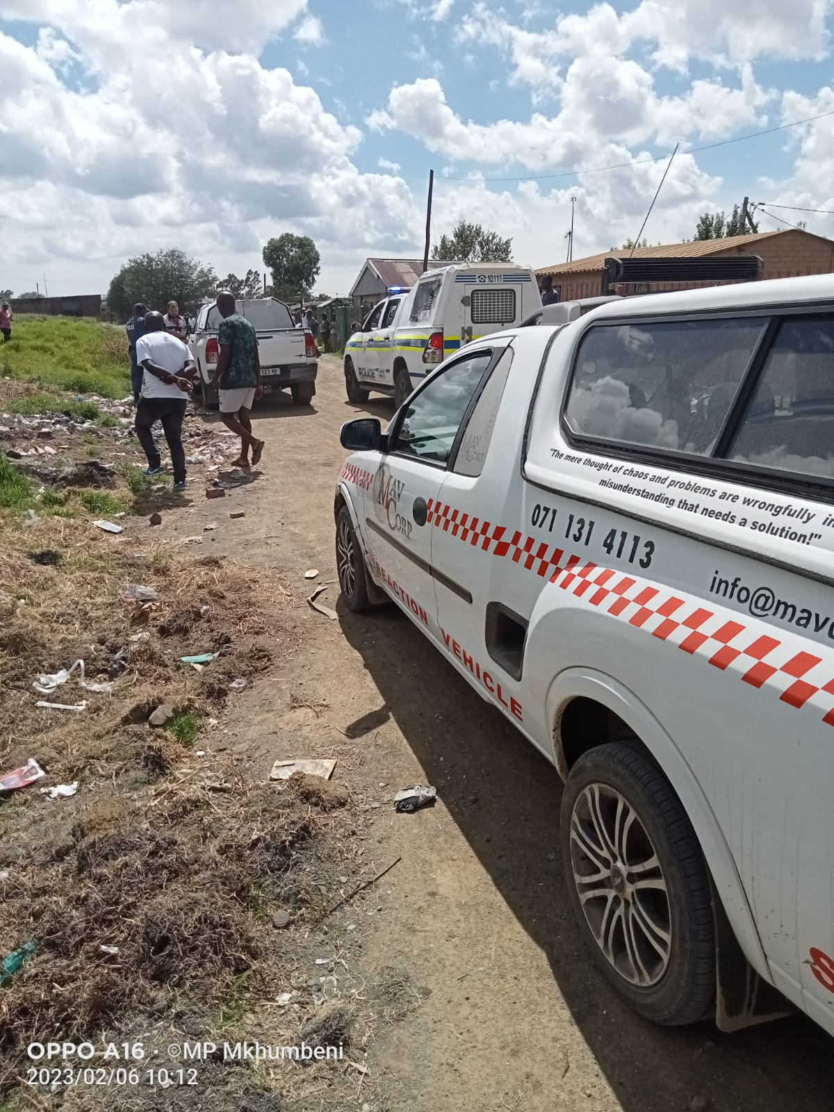 Cash in transit robbery leaves one suspect dead, two arrested and more ...