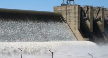Grootdraai dam sluices