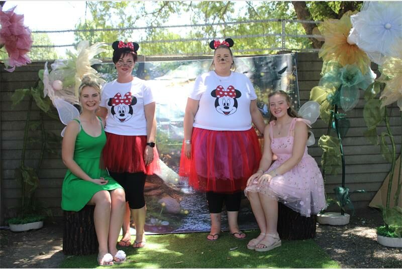 Die disneyland stalletjie het pragtige uitstallings van Moana en Tinkerbell ingesluit.